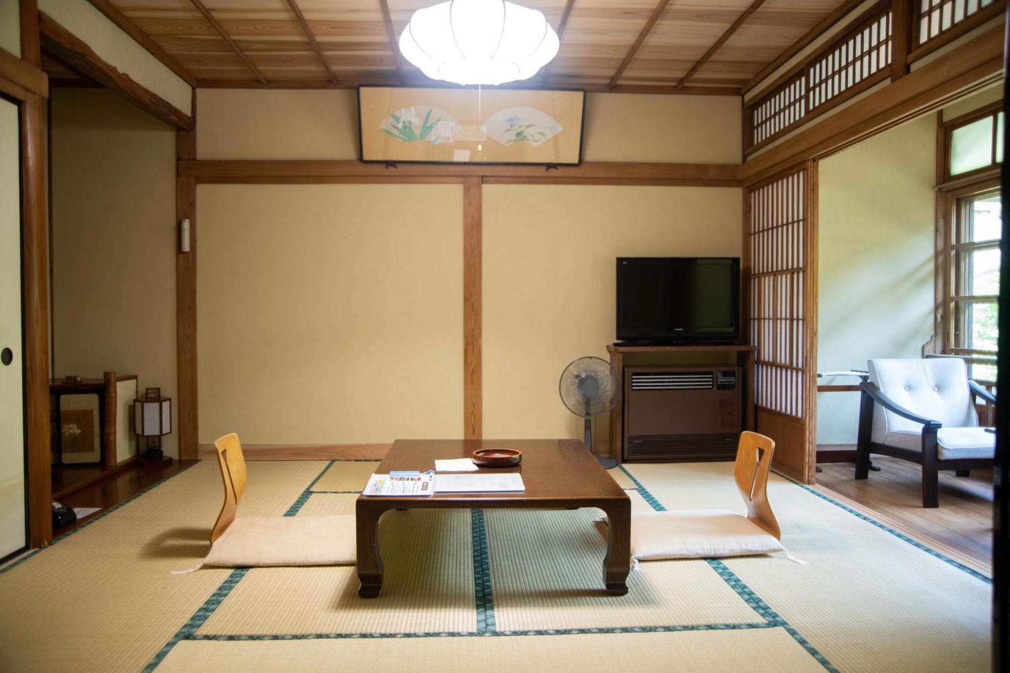 Houshi Onsen Chojukan Ryokan